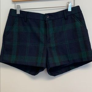 GAP Black and Green Plaid Women's Shorts